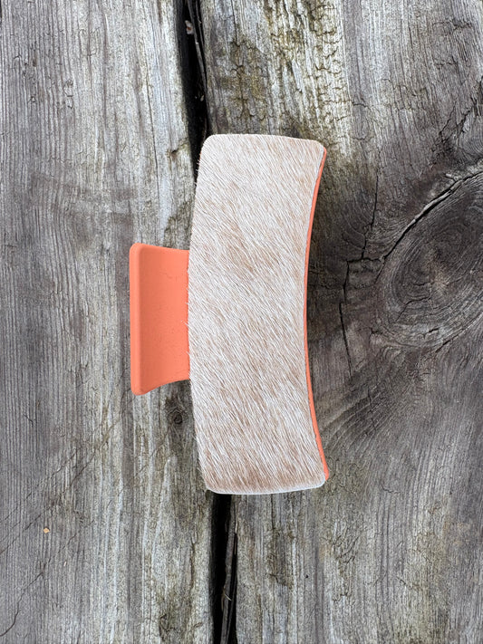 Peach Hair On Hide Hair Clip